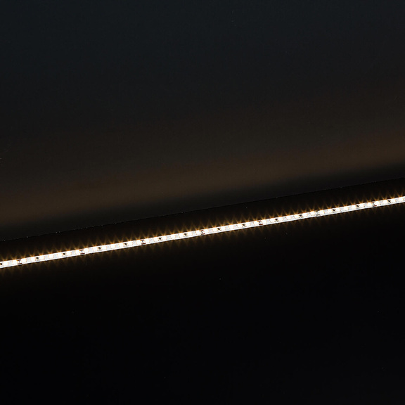 bandeau-led-24-hi-cri-10w-2400k-allume