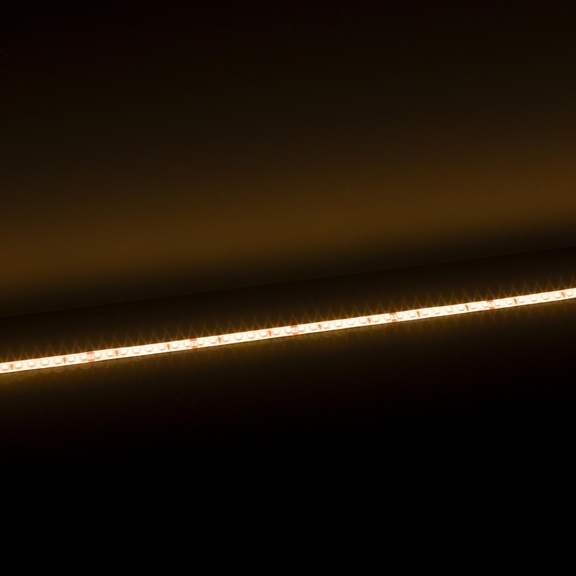 bandeau-led-24-volta-pro-4-8w-ip42-2400k-allume